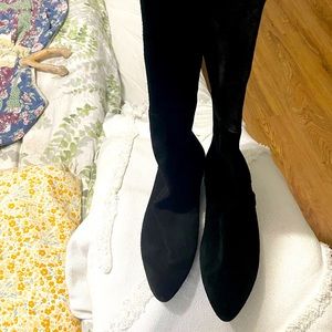 {BOGO FREE} Knee-high suede black boots - size 9